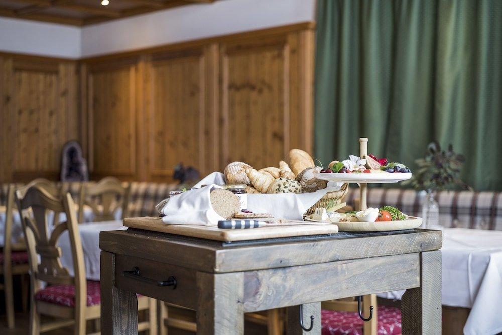 Classic Rooms By Crystal Sankt Johann in Tirol Esterno foto
