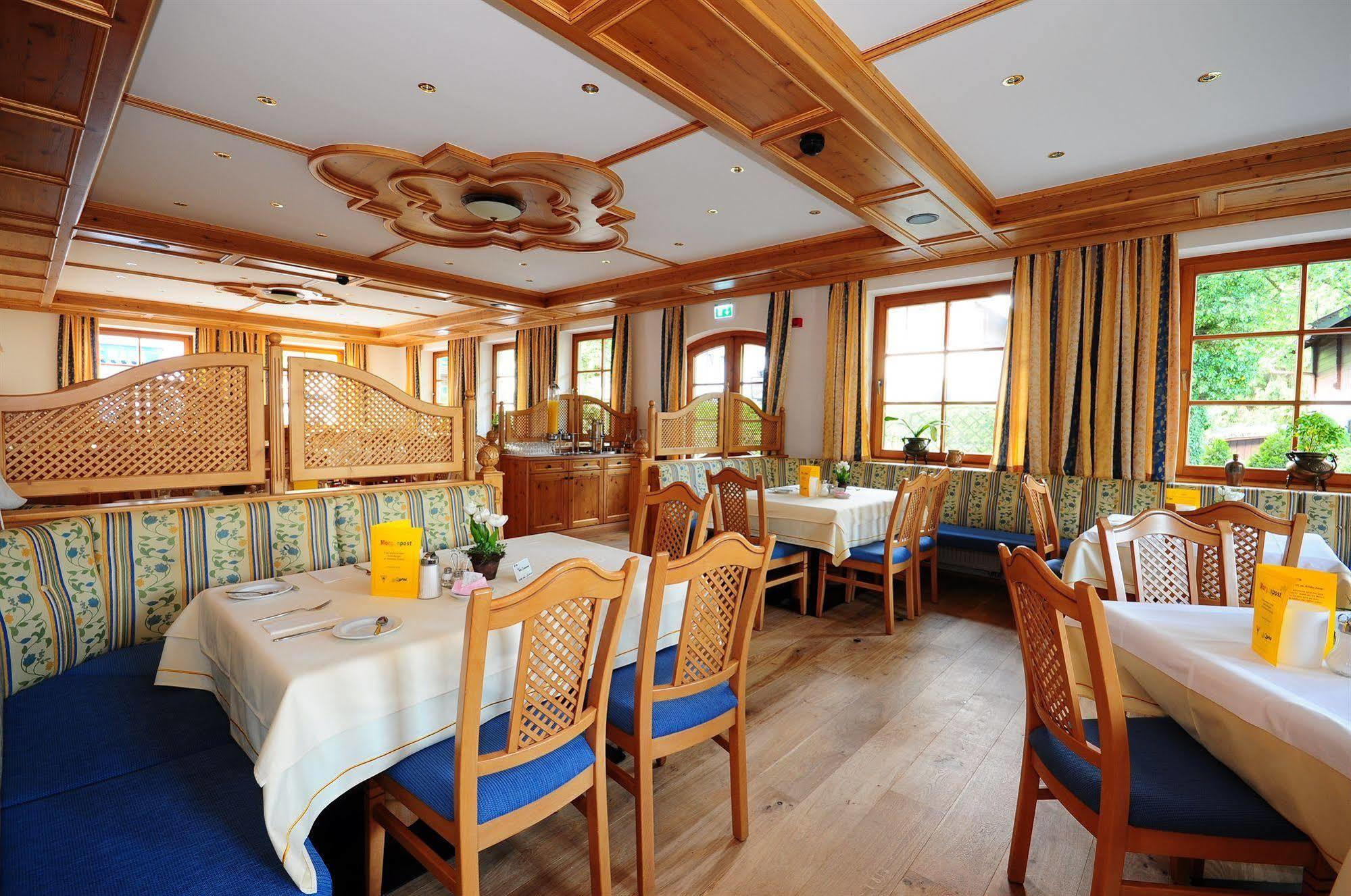 Classic Rooms By Crystal Sankt Johann in Tirol Esterno foto