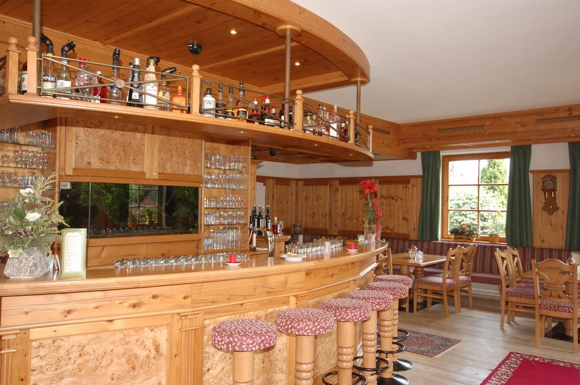 Classic Rooms By Crystal Sankt Johann in Tirol Esterno foto